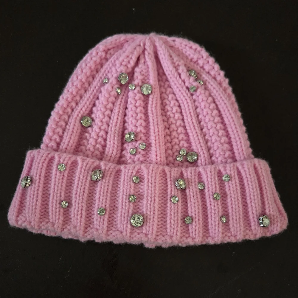 BCBGeneration Pink Rhinestone Cable Knit Beanie‎ NEW